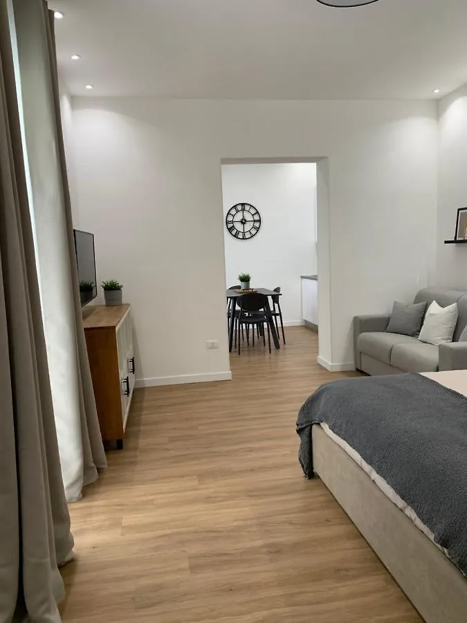 Rosato Suites 1 - Appartamento Moderno E Confortevole Con Spazio Esterno Tra Mondello E Il Centro Storico 팔레르모