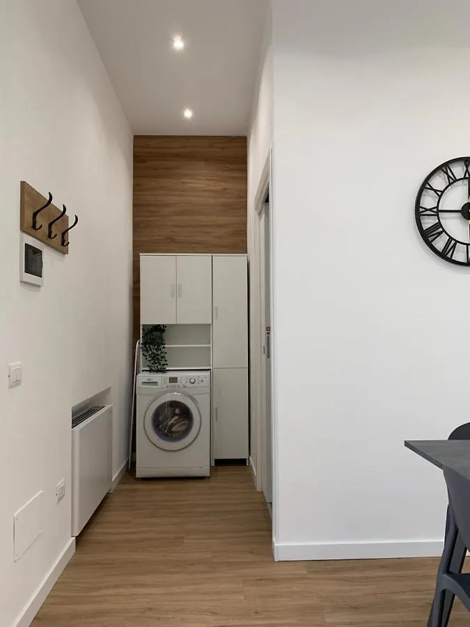 Rosato Suites 1 - Appartamento Moderno E Confortevole Con Spazio Esterno Tra Mondello E Il Centro Storico 팔레르모 0*,  이탈리아